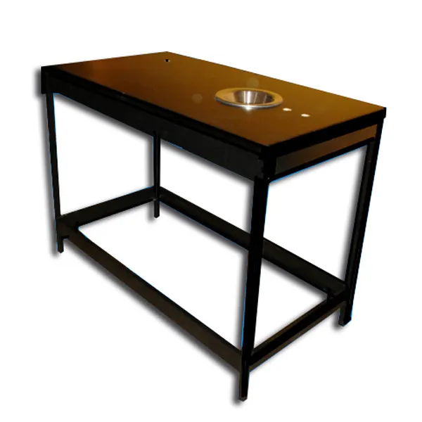 Mesa de preparacion y demostracion 1.20 x .60 x .90 mt Marca MYB